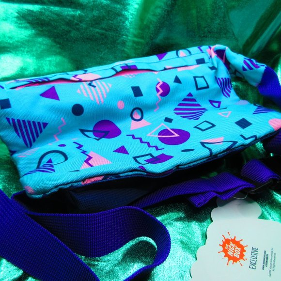 Clarissa Explains It All Fanny Pack Nick Box EXCLUSIVE SPRING 2019 - Picture 7 of 8